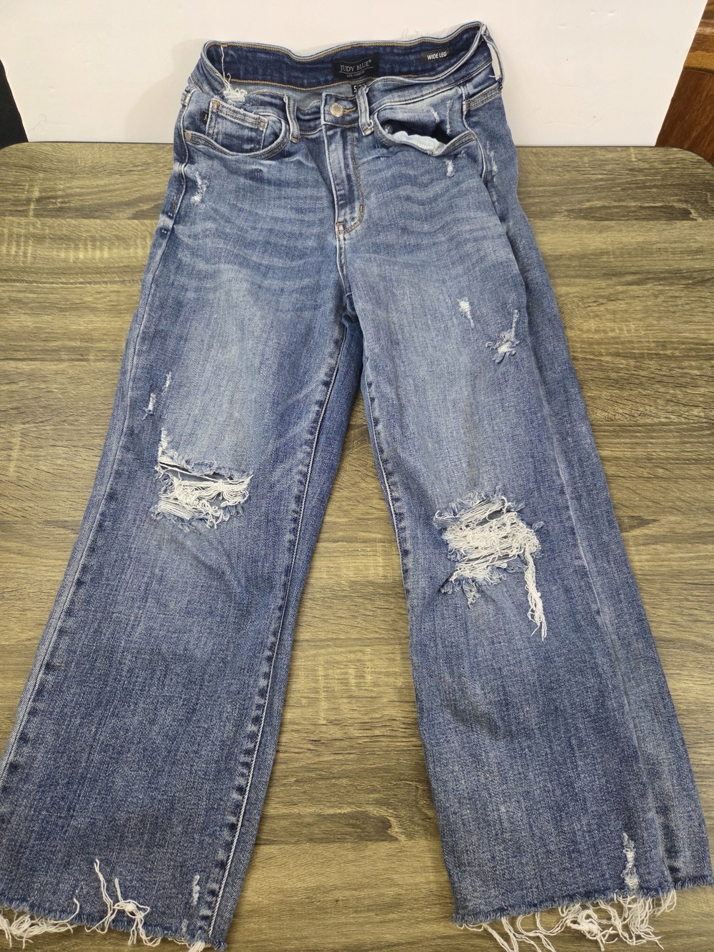 Judy Blue Women's 5 Wide Leg Cropped Jeans Distressed Stretch Denim 27x23
